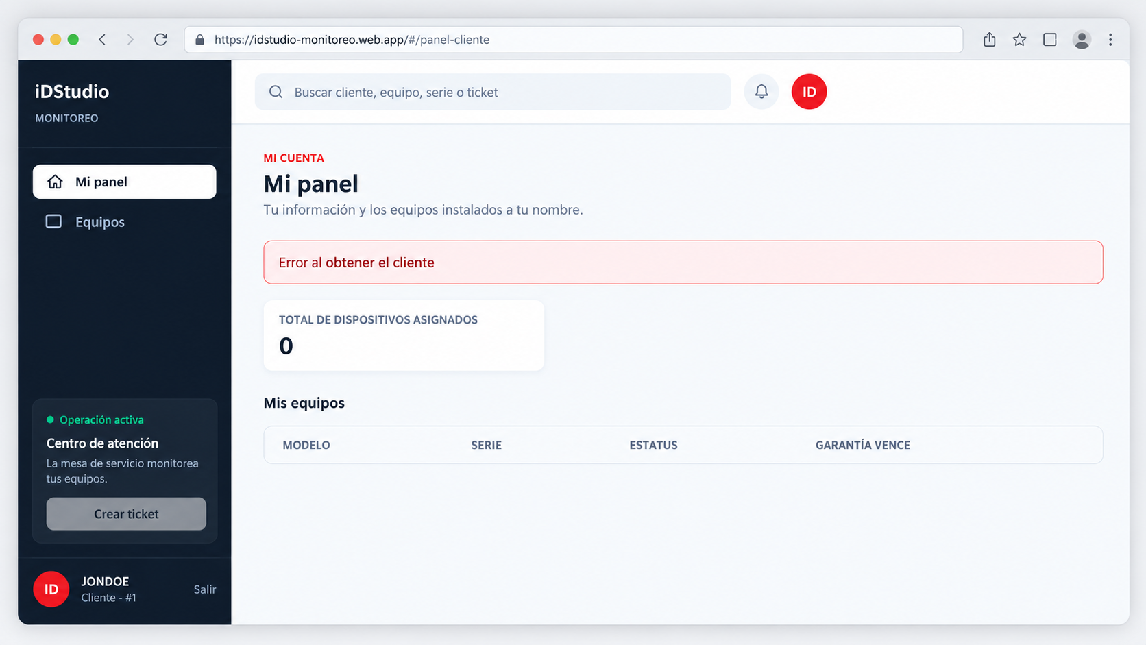 Captura del panel cliente iDSTUDiO, con resumen de equipos asignados, modelo, serie, estado, garantía y centro de atención. La captura muestra un error de carga y cero equipos.